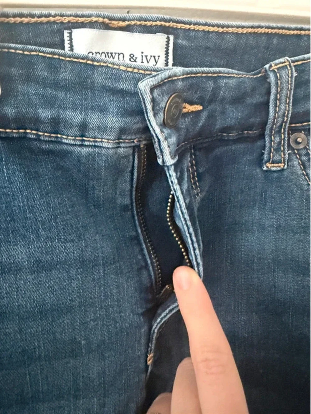 crown & ivy pocket five style
